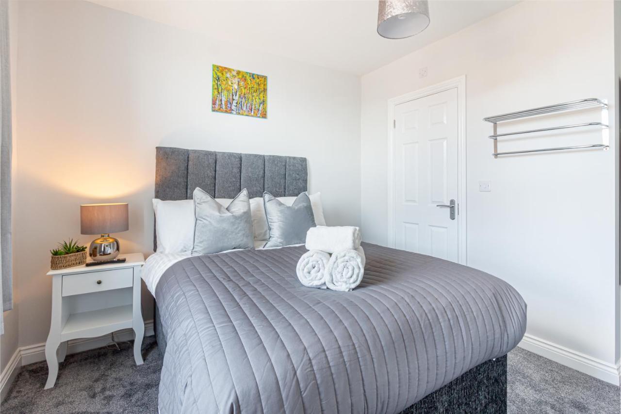 Host & Stay - The Bull Inn, 3 Double Rooms Fernhill Heath Exterior foto